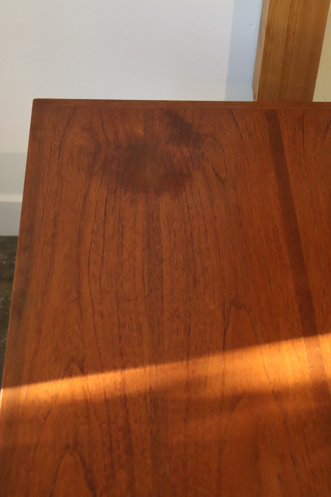Pair of Hekman Nightstands