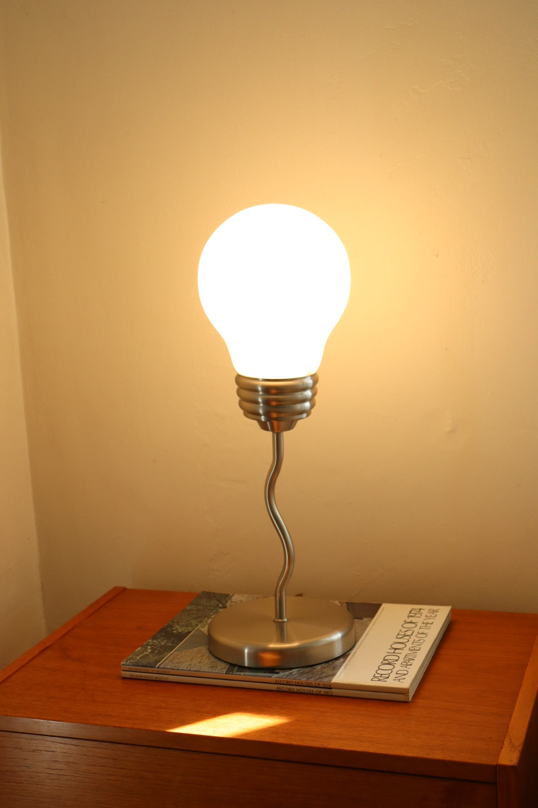 Postmodern Lightbulb Lamp