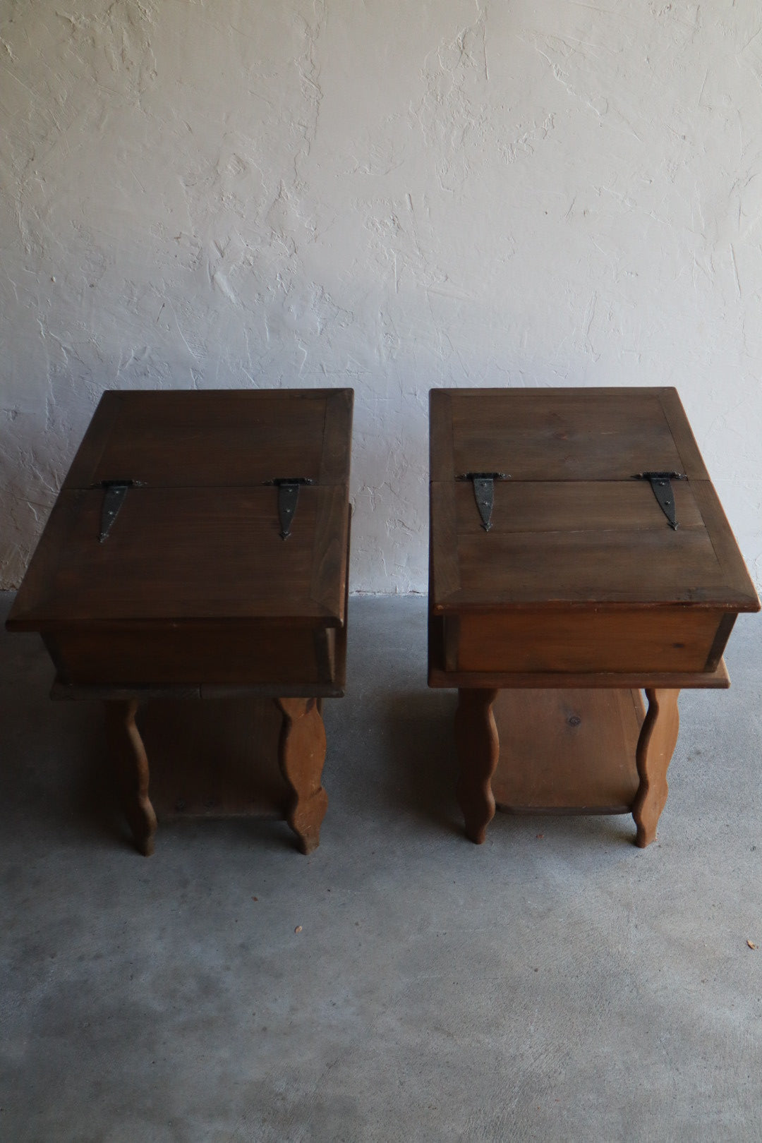 Antique End Tables/Nightstands (pair)