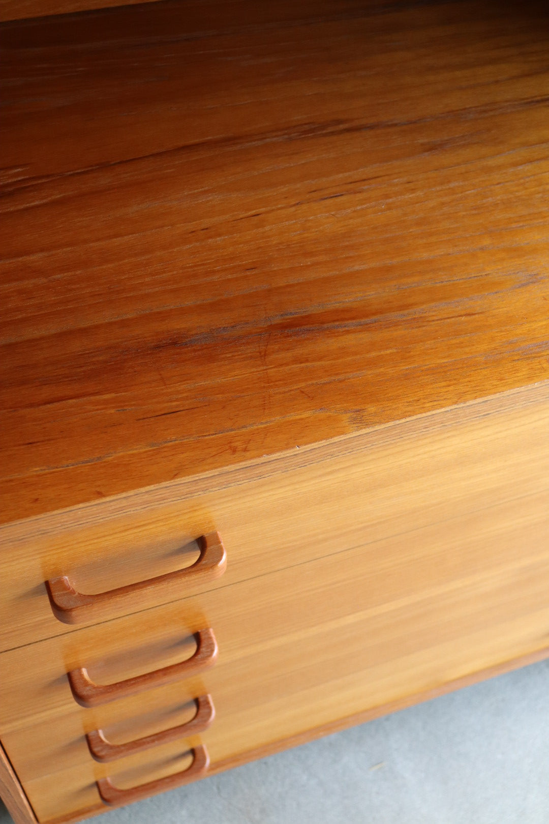Danish Hutch