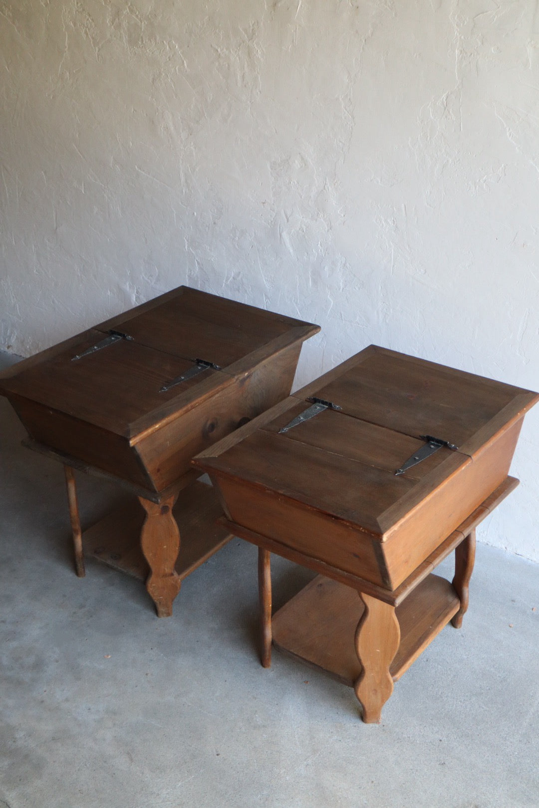 Antique End Tables/Nightstands (pair)