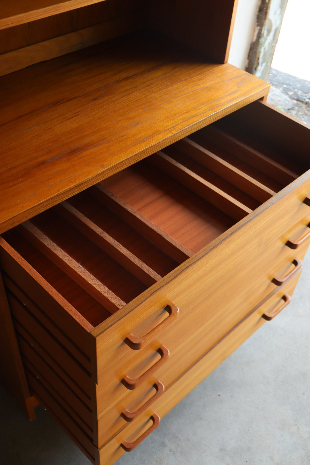 Danish Hutch