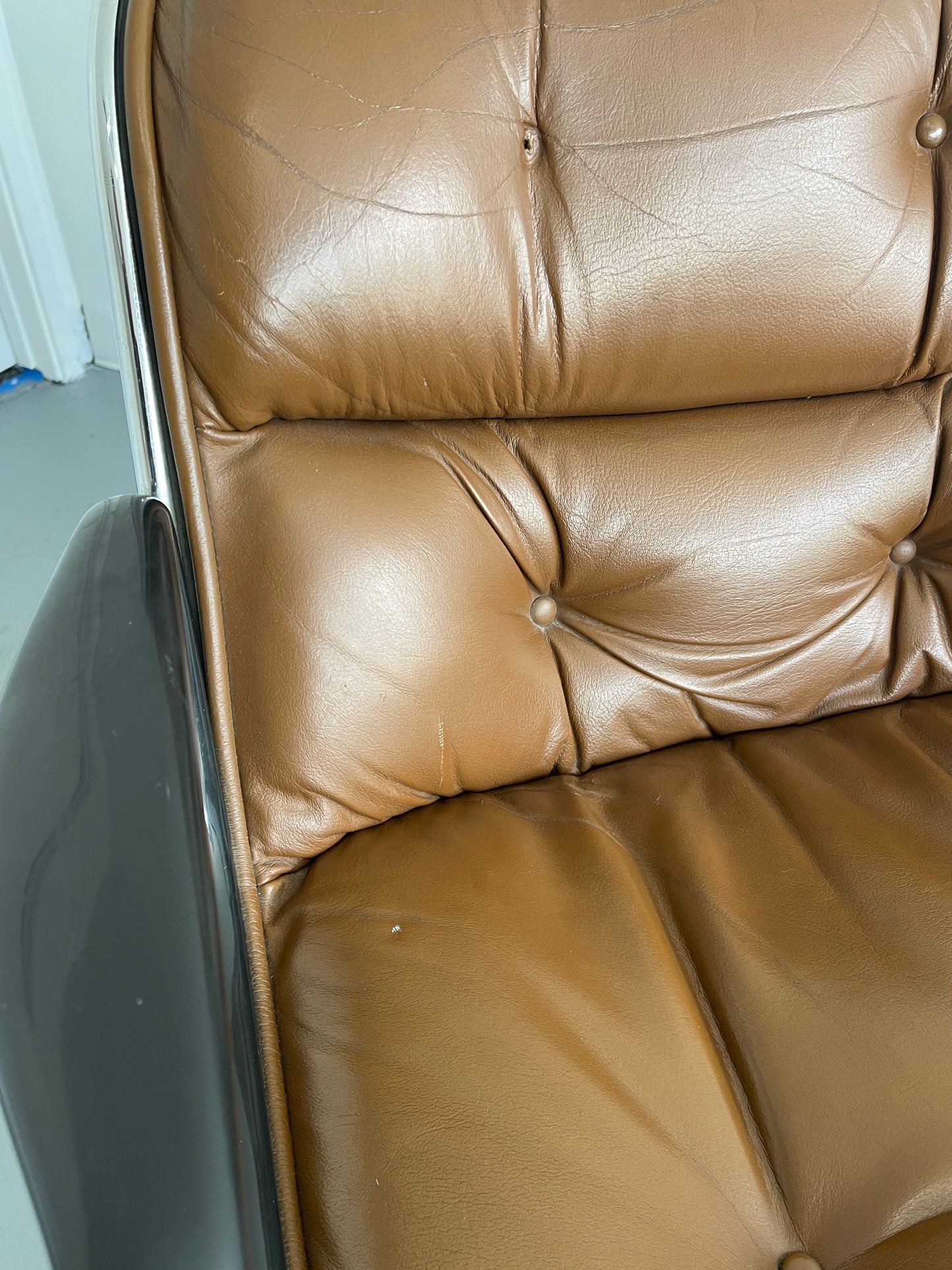 Knoll Pollock Executive Chair