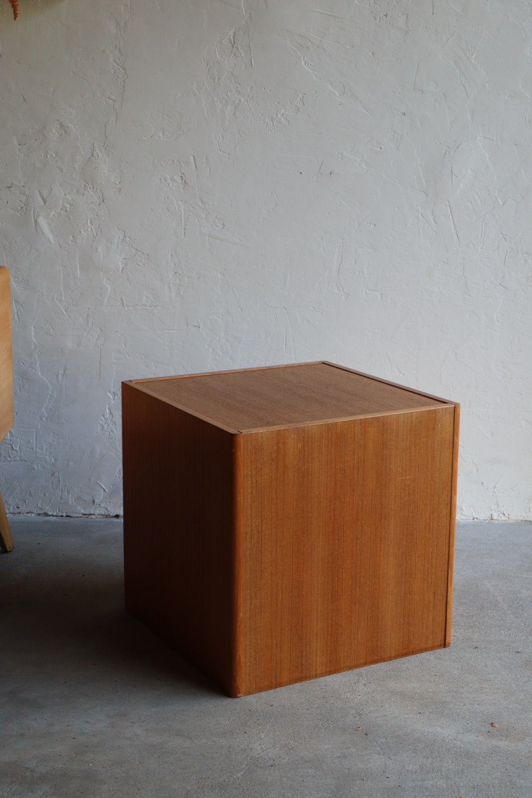 Teak Cube