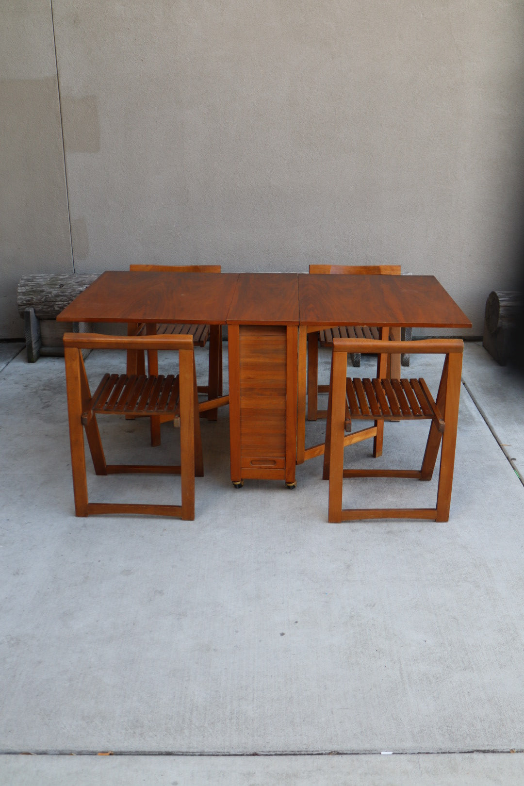 1960s Stowaway Table & Chairs