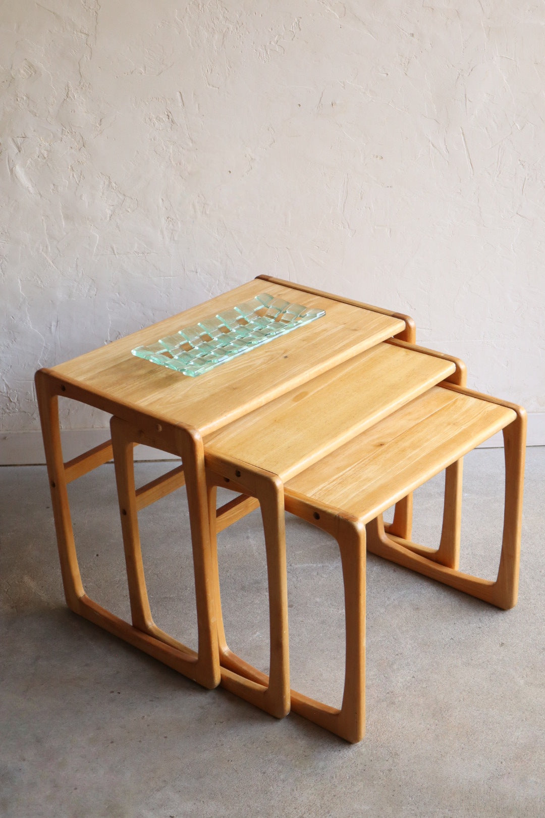 Birch Nesting Tables
