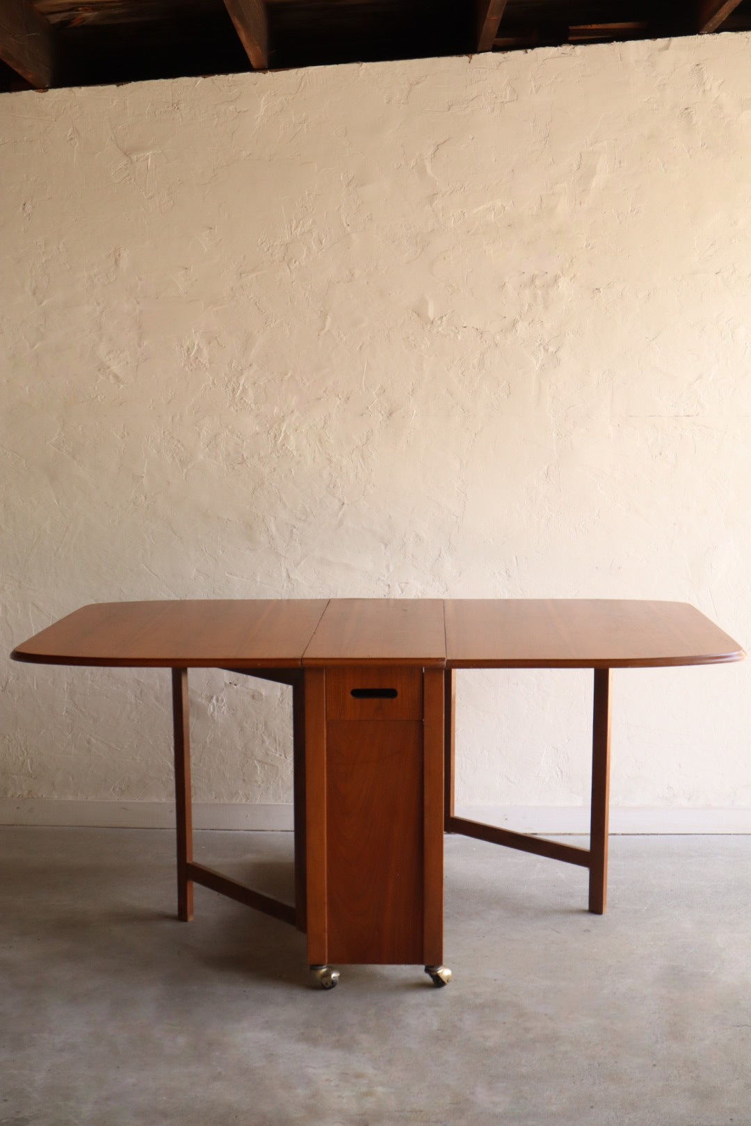 Drop Leaf Hideaway Table & Chairs