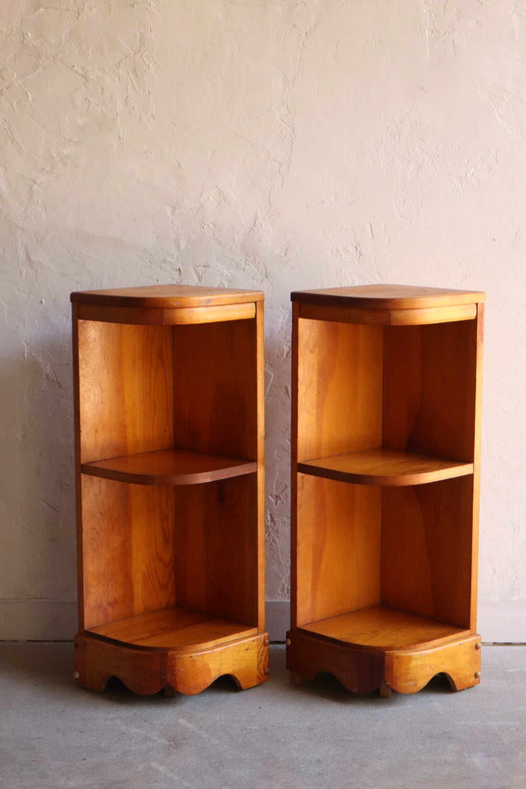 Wood Shelves (pair)