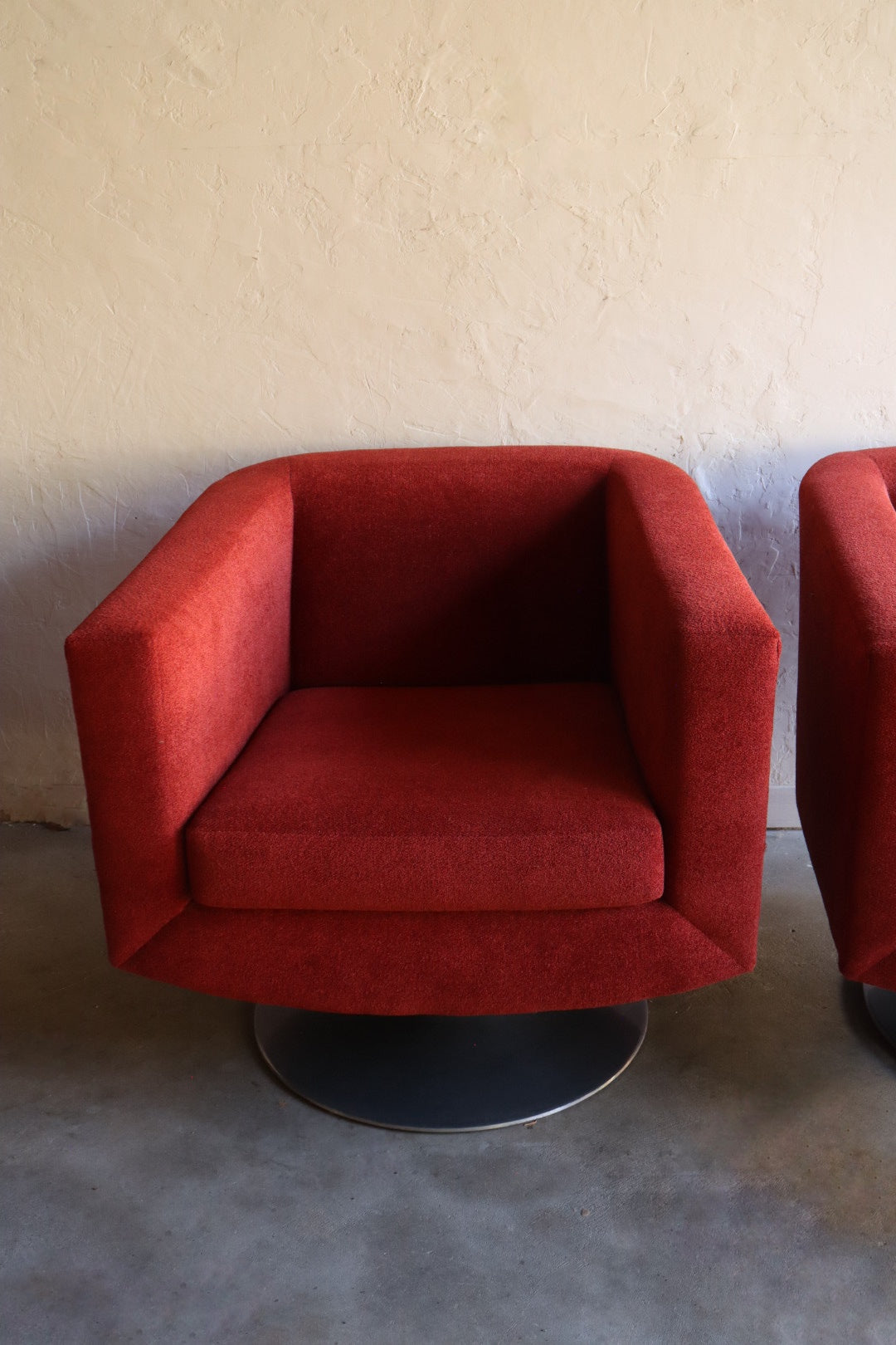 Tulip Swivel Chairs (pair)