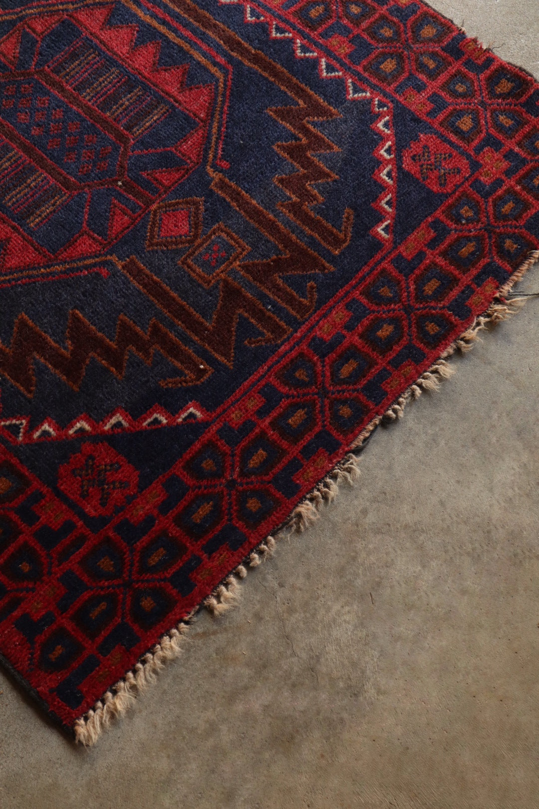 Hand Knotted Wool Rug