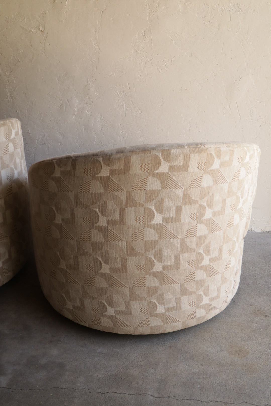 Postmodern Swivel Chairs