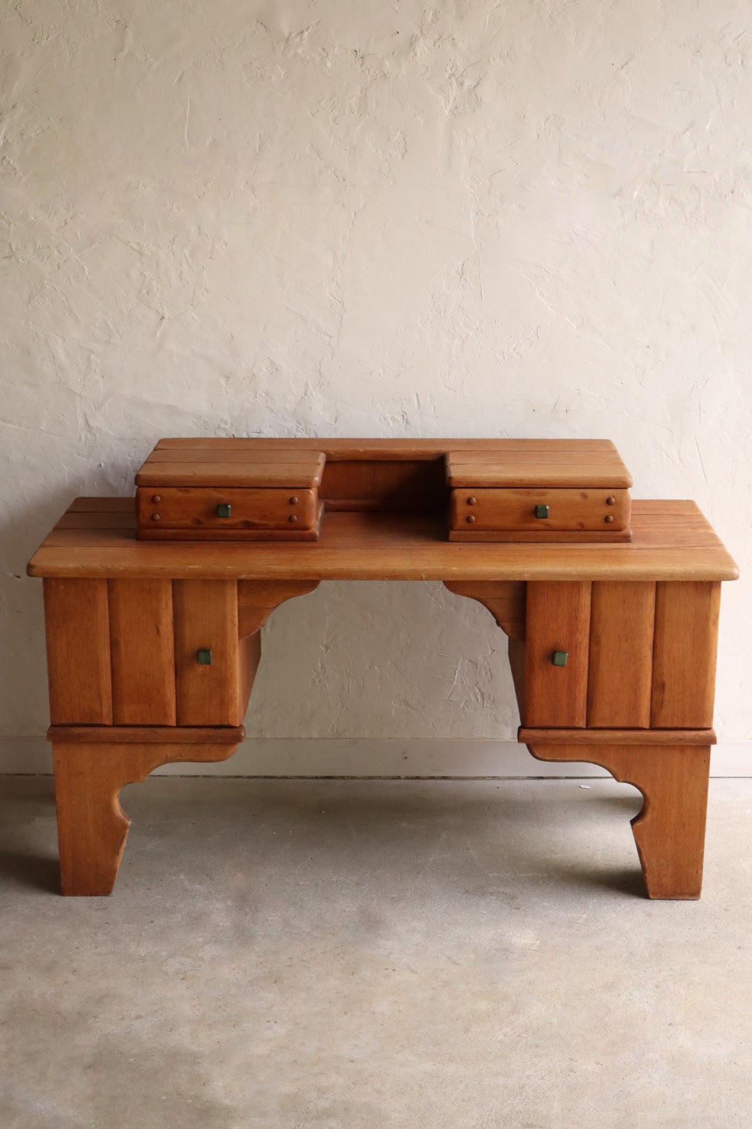 1930s Kroehler Vanity