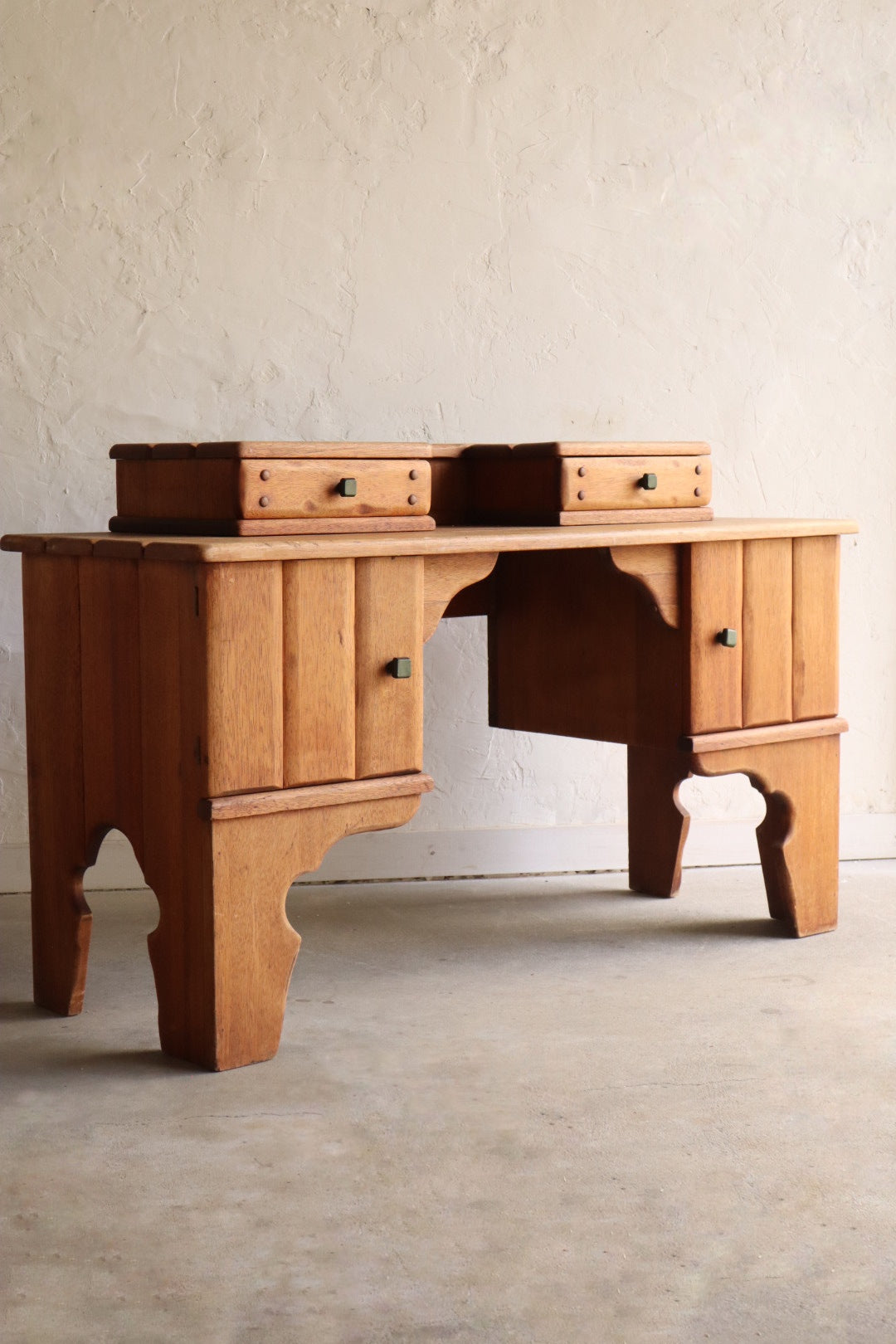 1930s Kroehler Vanity