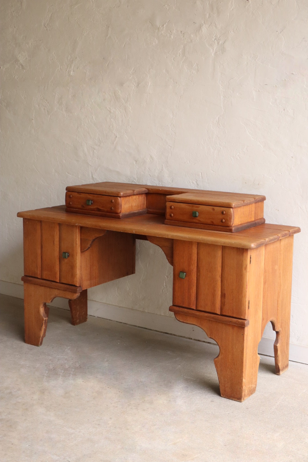 1930s Kroehler Vanity
