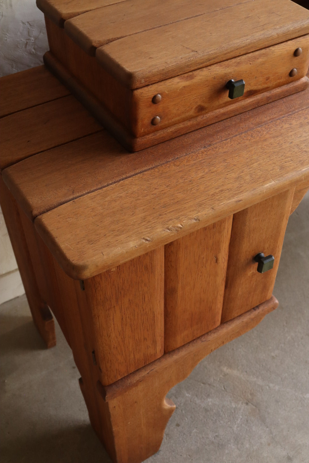 1930s Kroehler Vanity