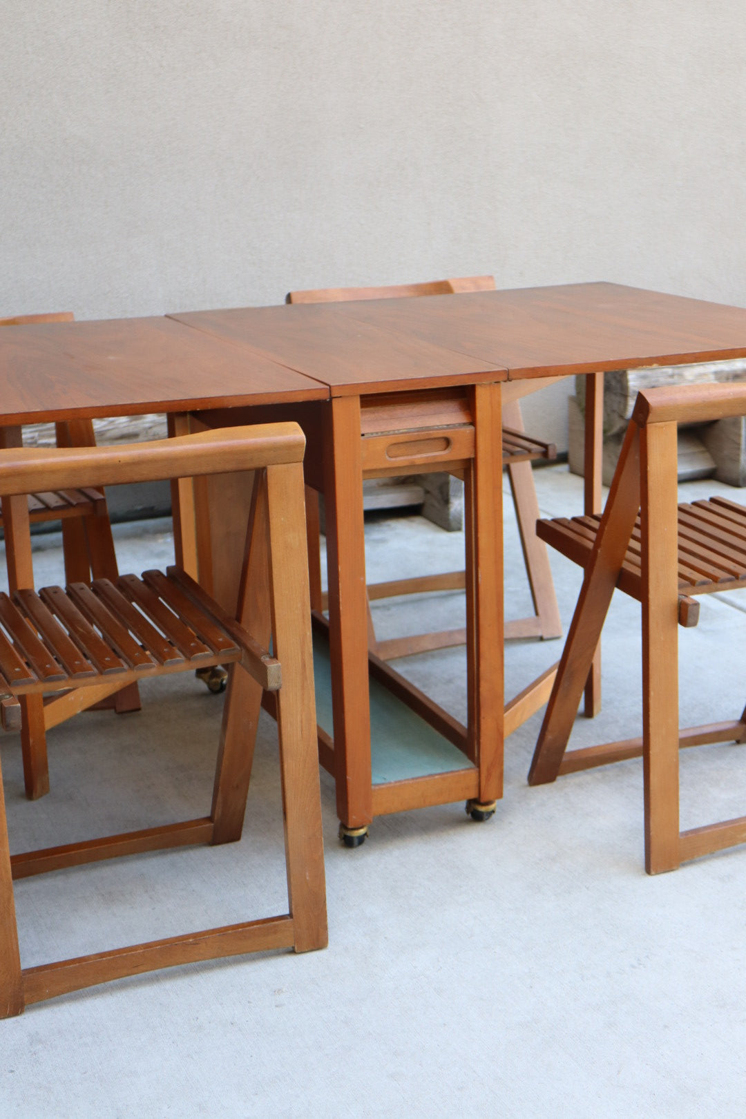 1960s Stowaway Table & Chairs