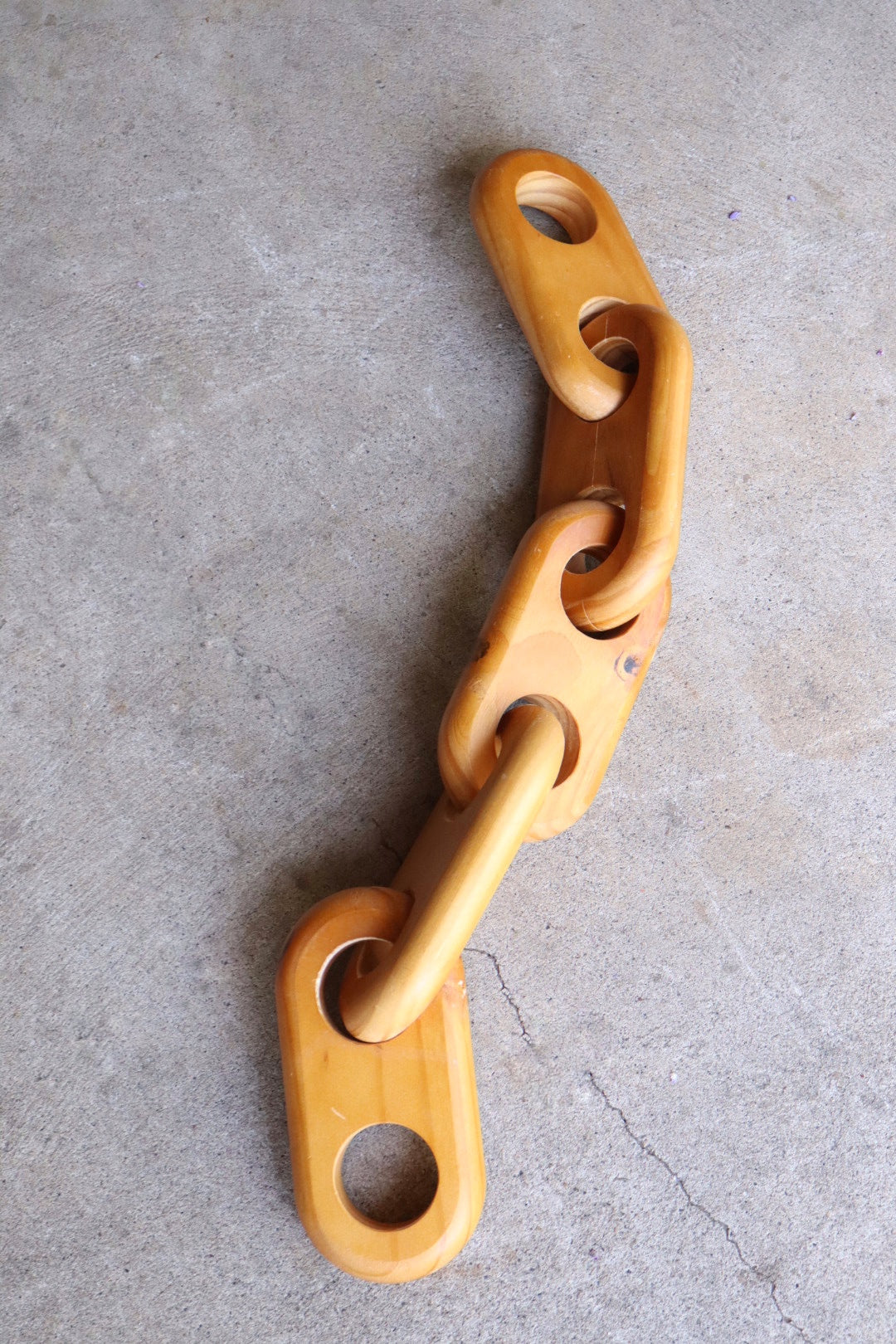 Solid Pine Chain