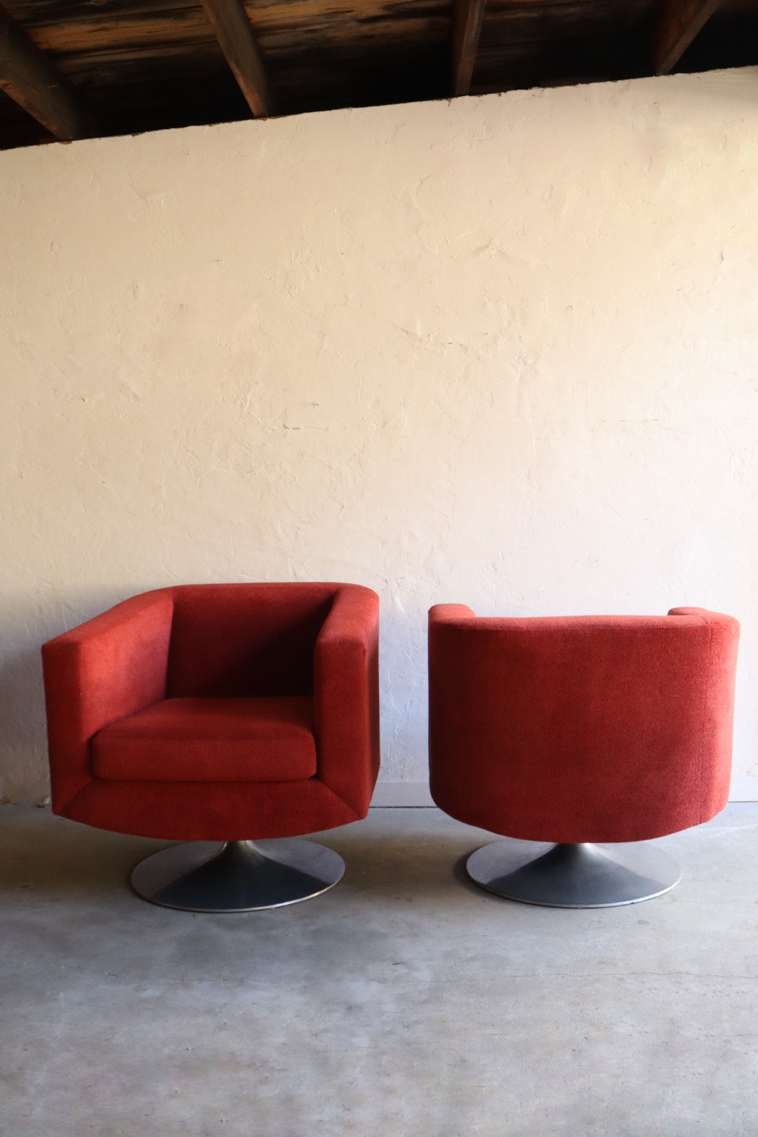 Tulip Swivel Chairs (pair)