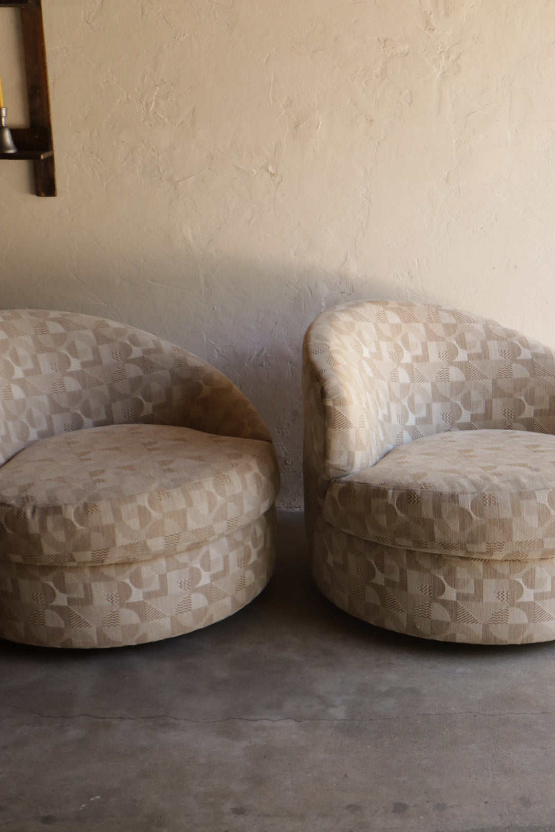 Postmodern Swivel Chairs