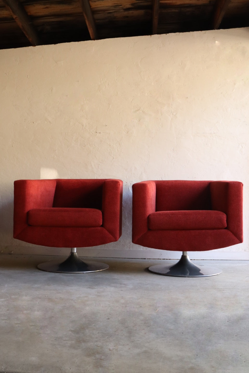 Tulip Swivel Chairs (pair)