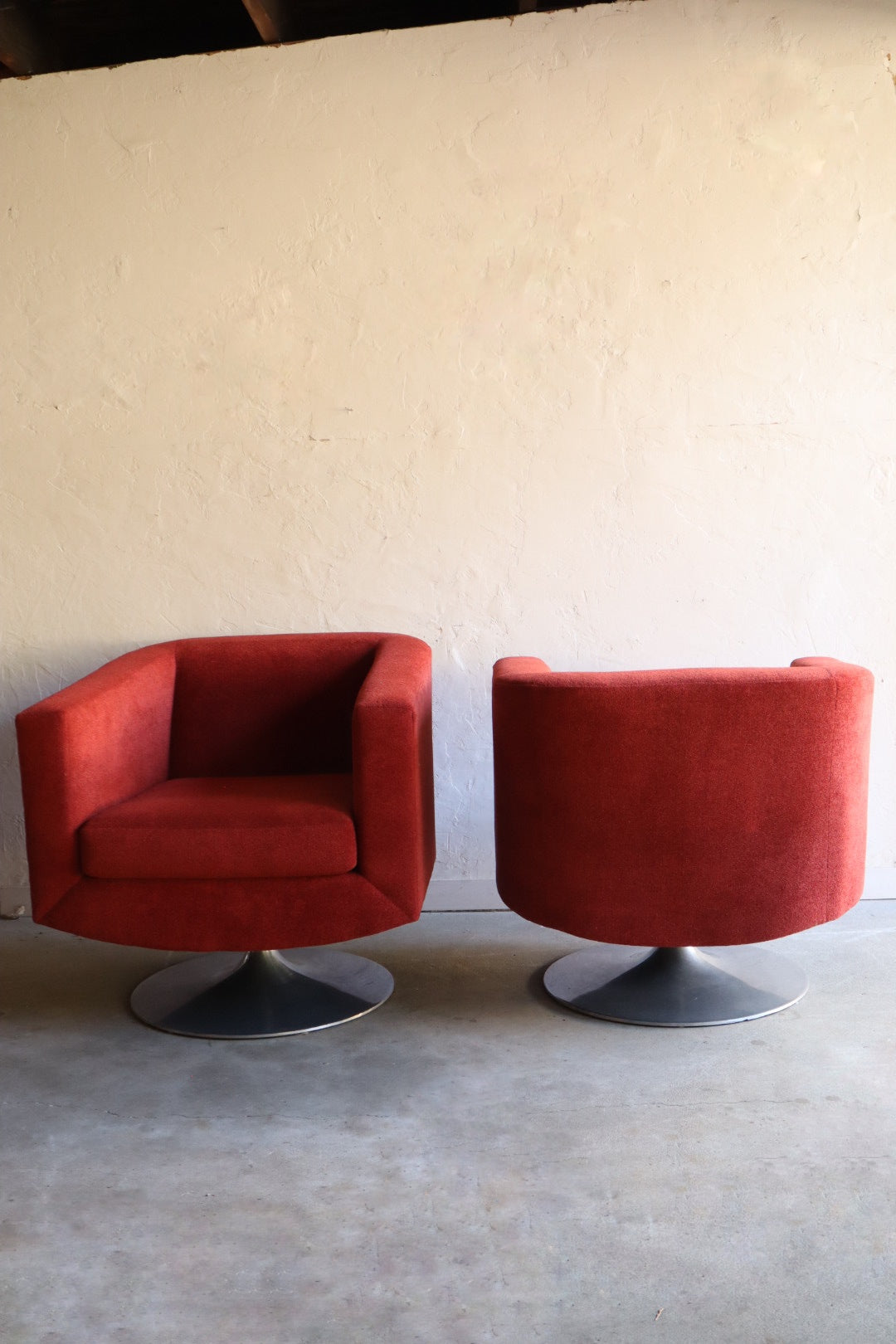 Tulip Swivel Chairs (pair)