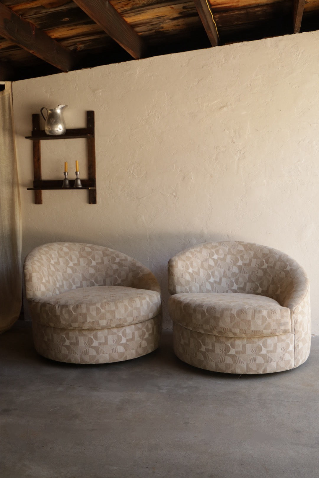 Postmodern Swivel Chairs