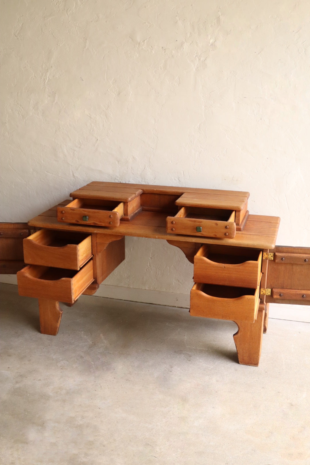 1930s Kroehler Vanity