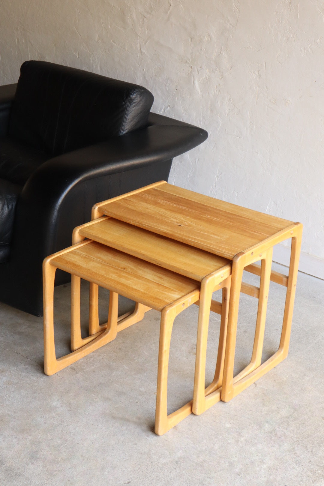 Birch Nesting Tables