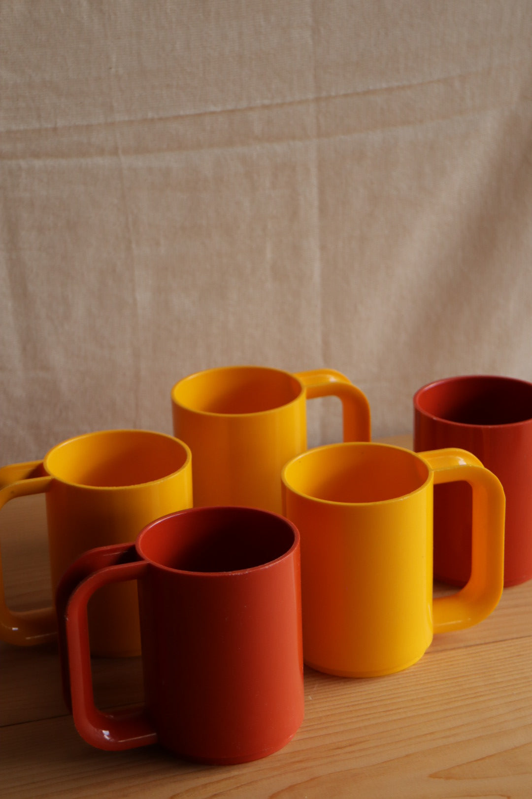 Plastic Stacking Mugs