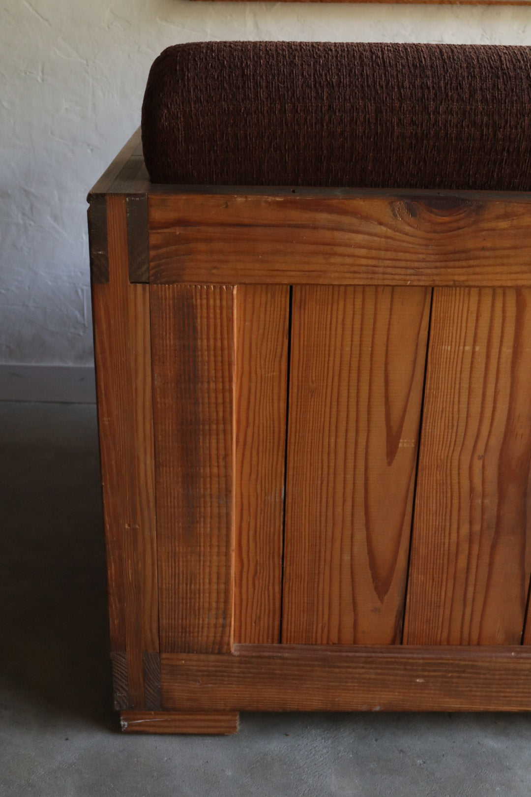 Rustic Pine Loveseat