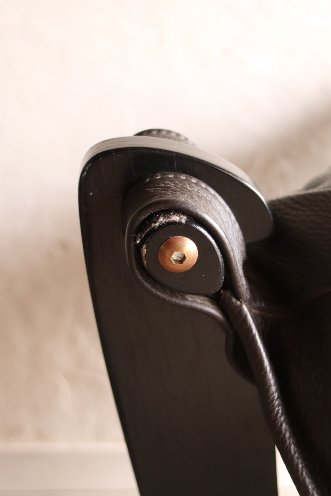 Luna Lounge Chair and Ottoman