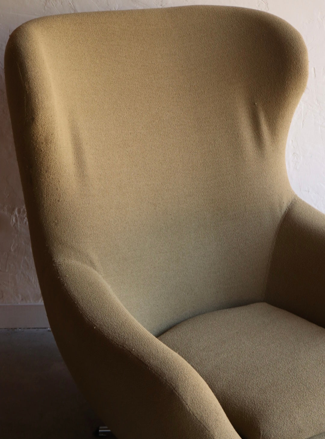 Vintage Egg Chair and Ottoman