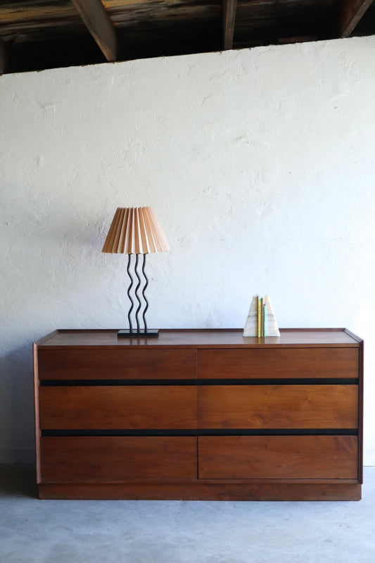 Merton Gershun Esprit Dresser