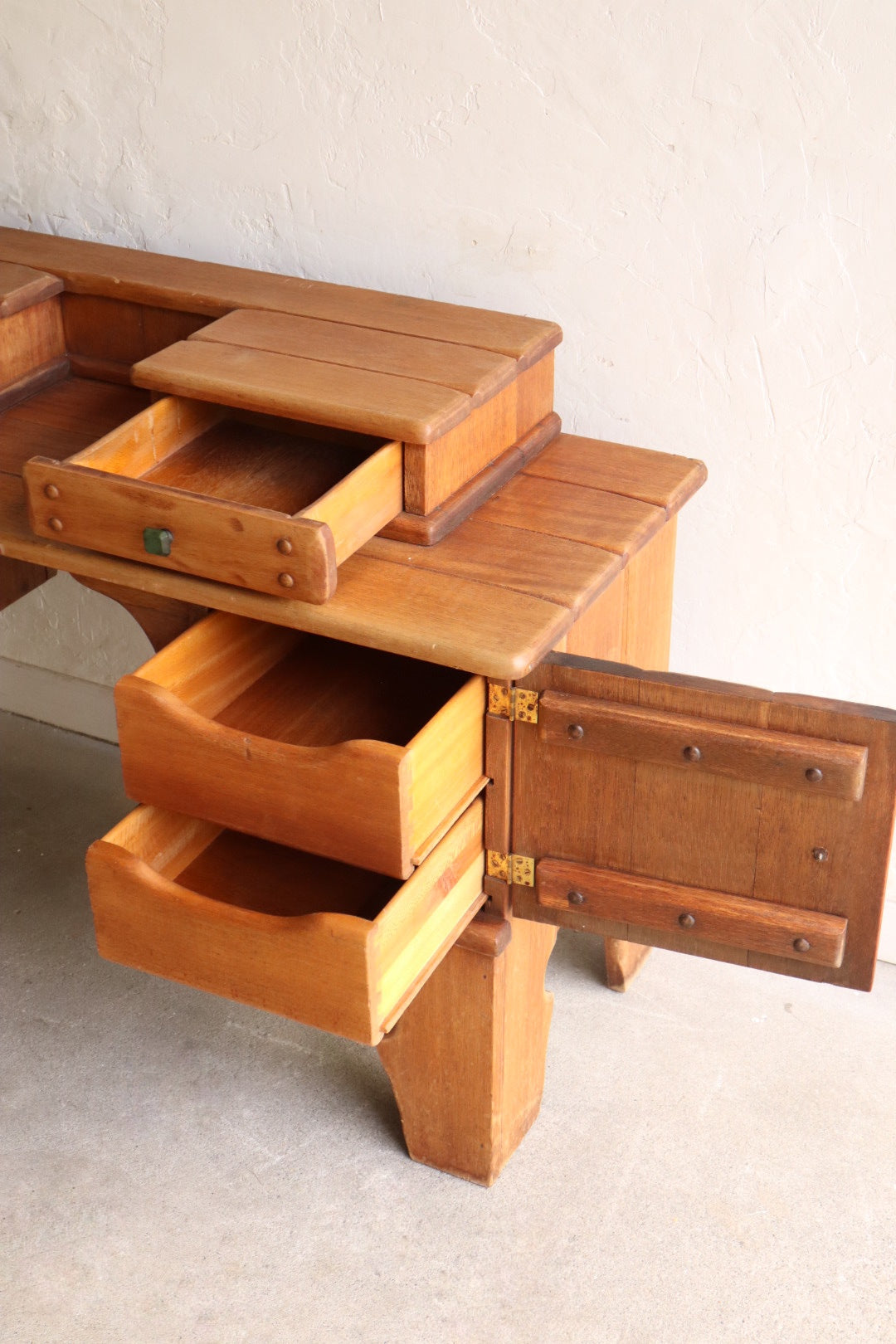 1930s Kroehler Vanity