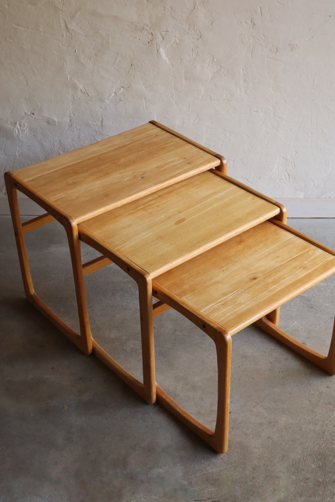Birch Nesting Tables