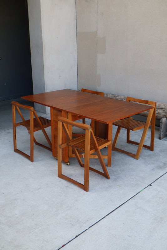 1960s Stowaway Table & Chairs