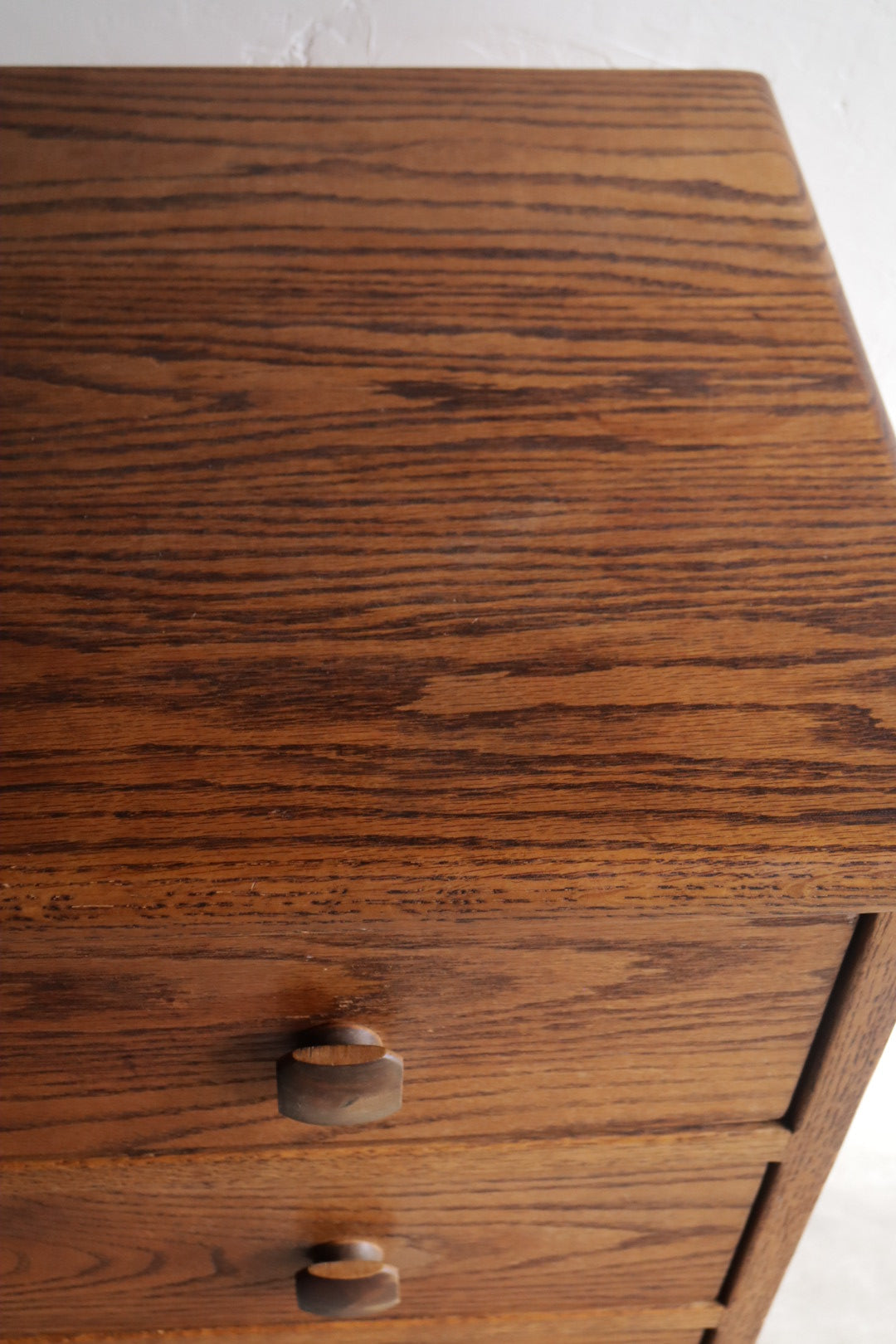 Oak Chest of Drawers