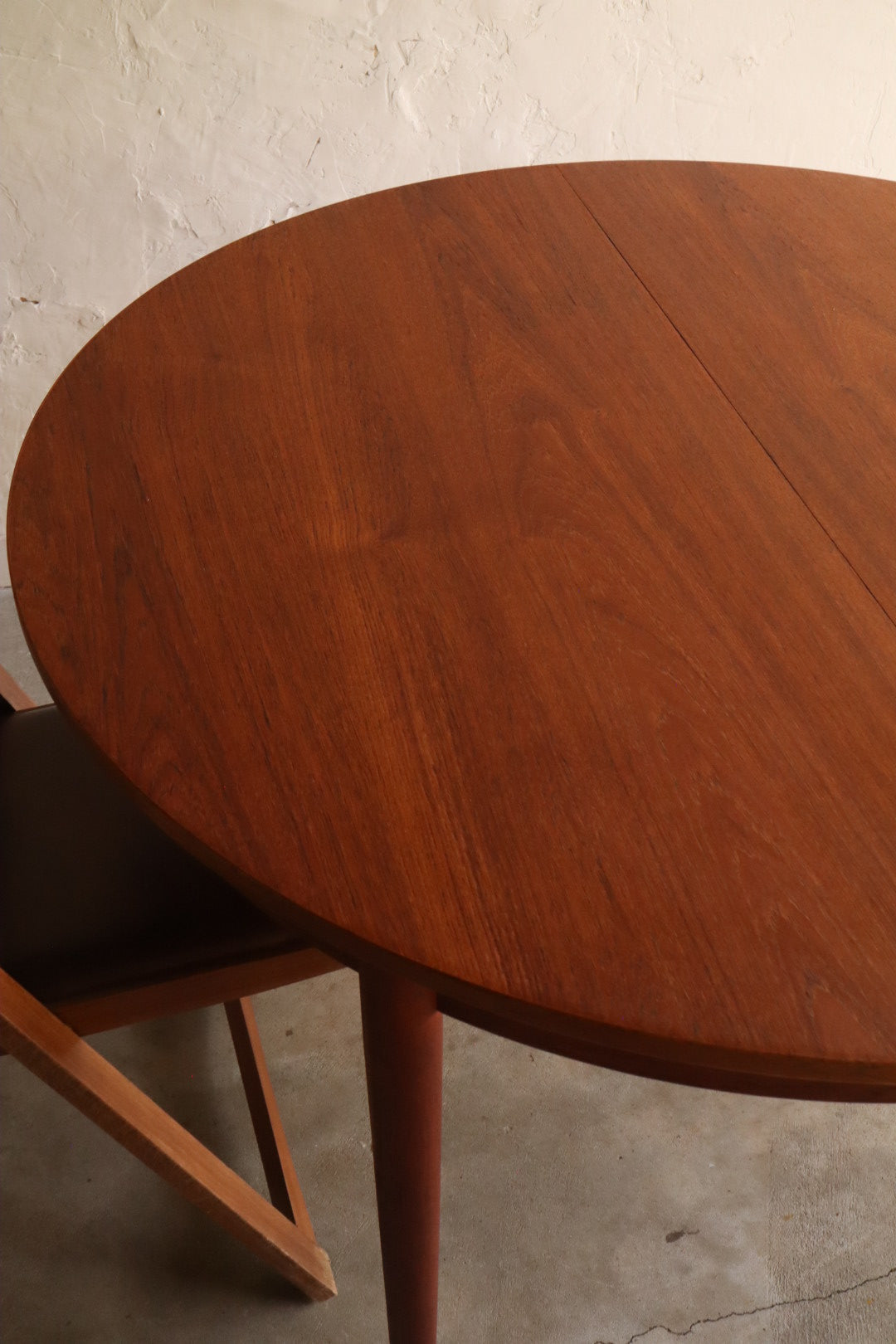 Drop Leaf Hideaway Table & Chairs