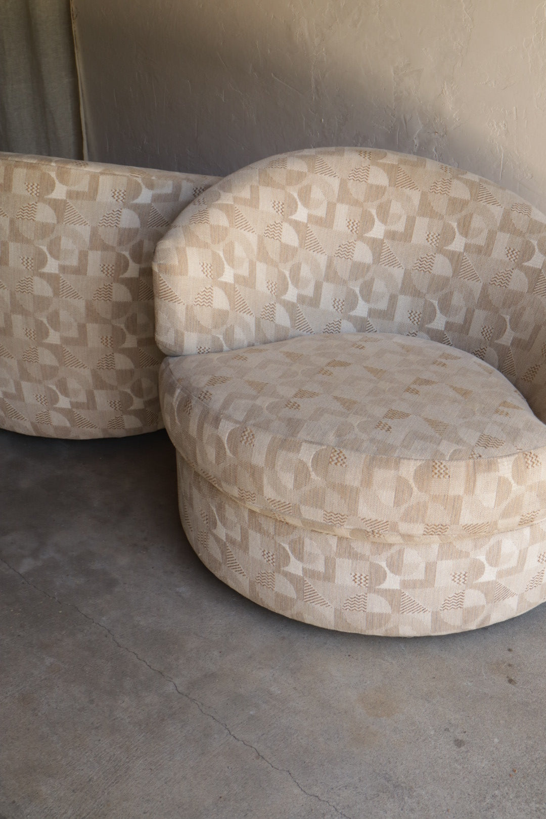 Postmodern Swivel Chairs