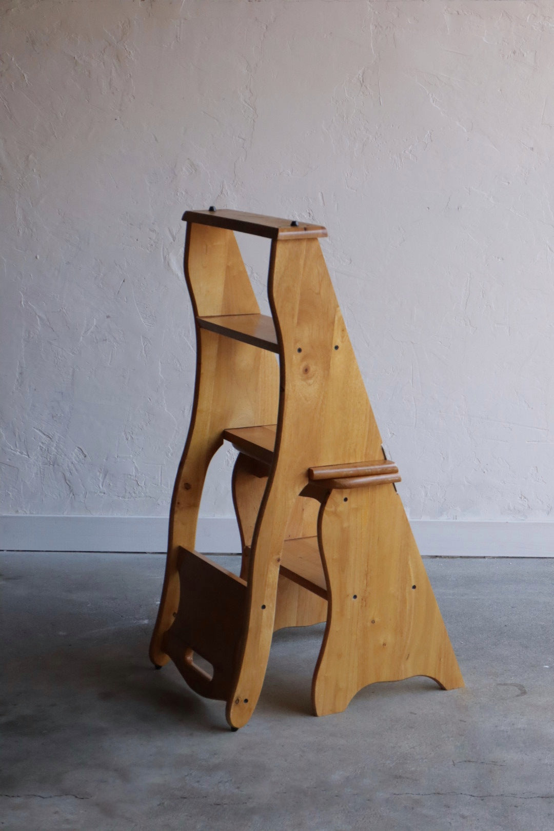 Convertible Ladder/Chair