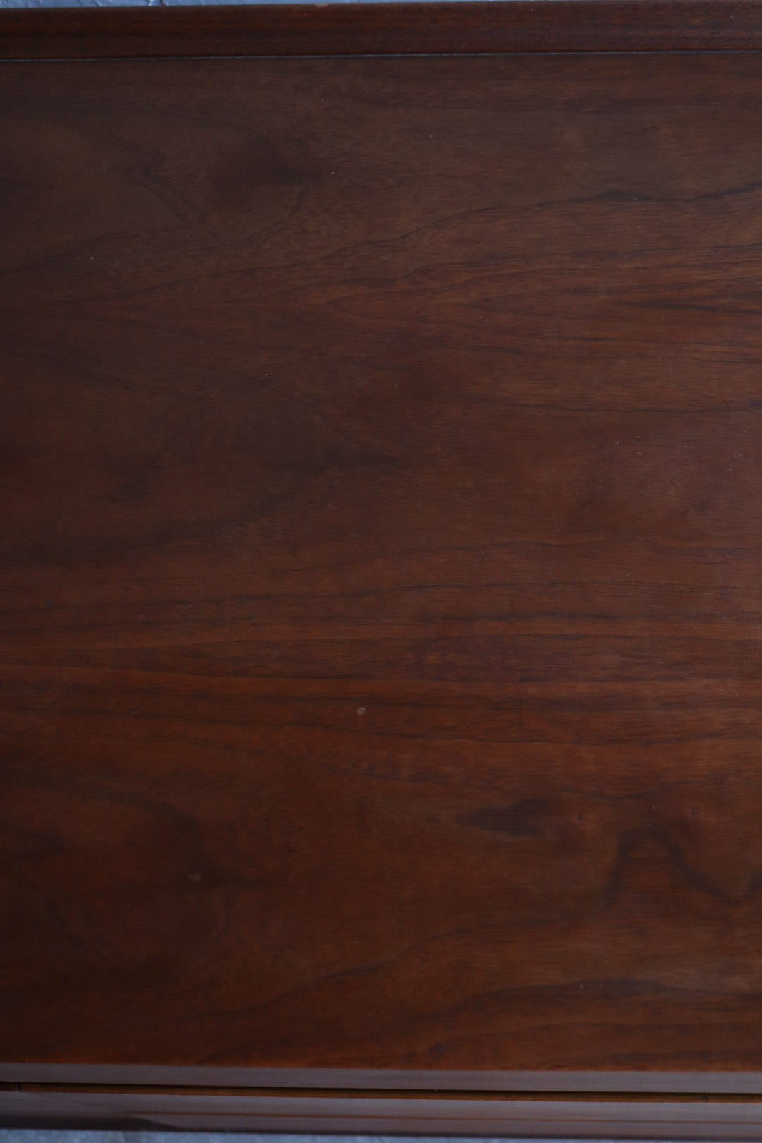 Merton Gershun Esprit Dresser