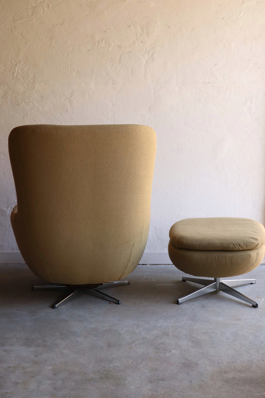 Vintage Egg Chair and Ottoman