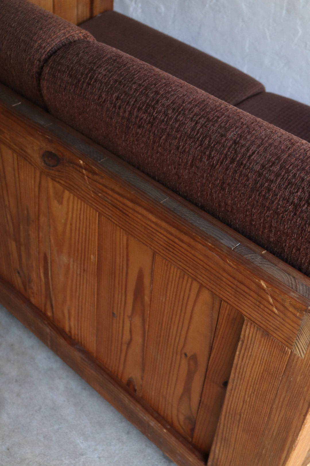 Rustic Pine Loveseat