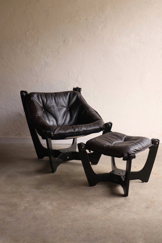 Luna Lounge Chair and Ottoman